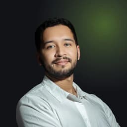Alejandro Alvarado, CEO y cofundador, Wayki